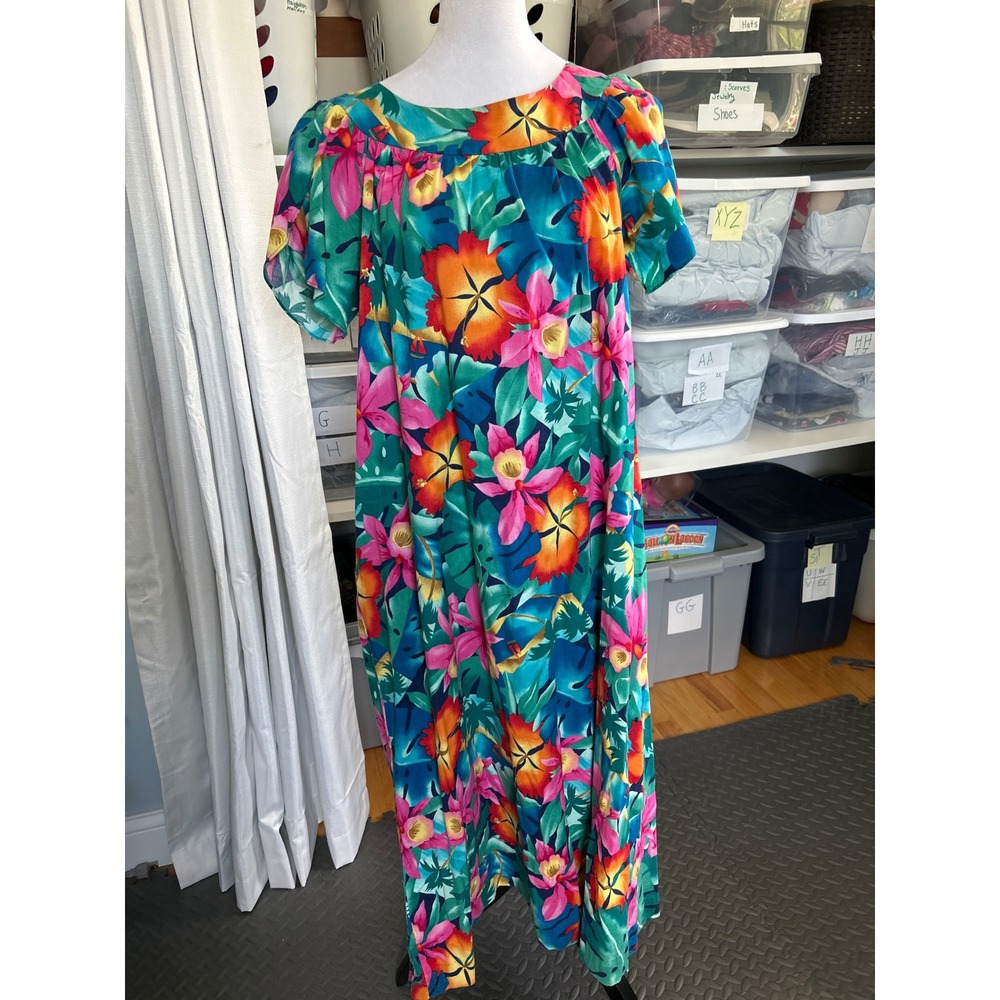 Hilo Hattie Floral Muumuu Dress Women Teal Pink Tropical Hibiscus VTG Cotton L